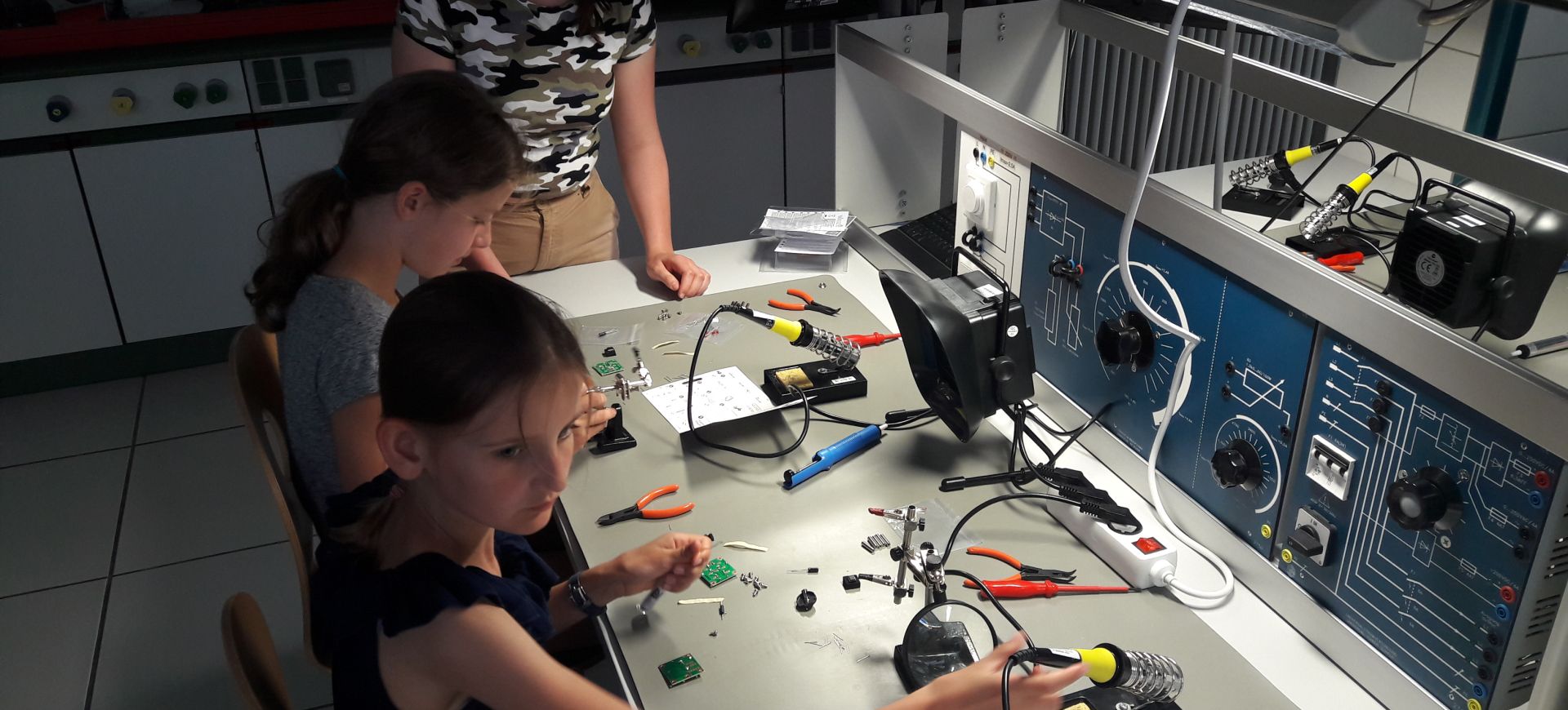 Leitbild_5_ohne-Text Leitbild_5_ohne-Text