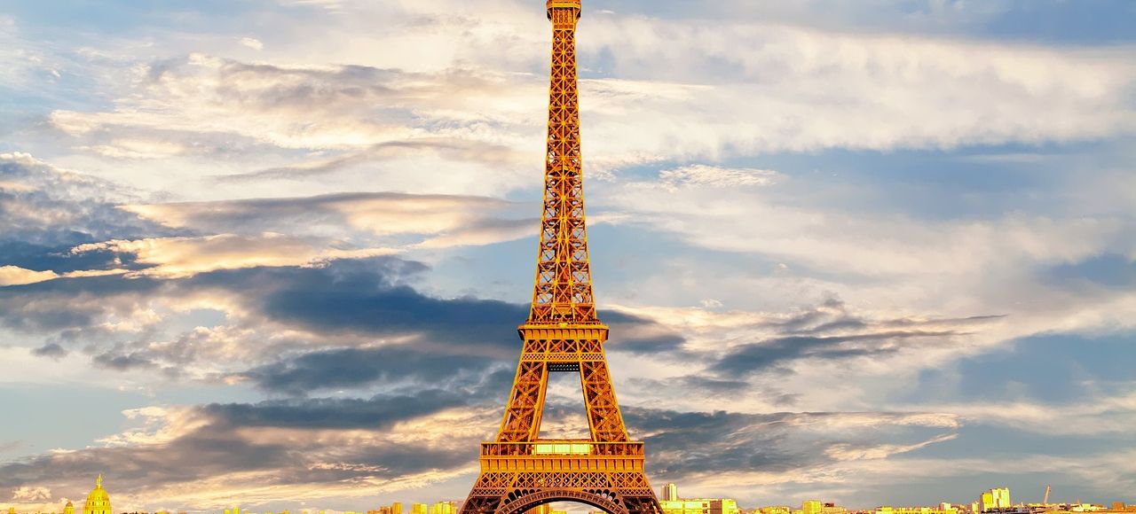 thedigitalartist-eiffel-tower-3349075_1280